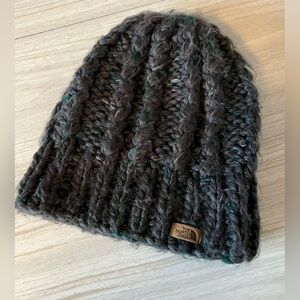 Chunky Knit North Face Slouchy Hat